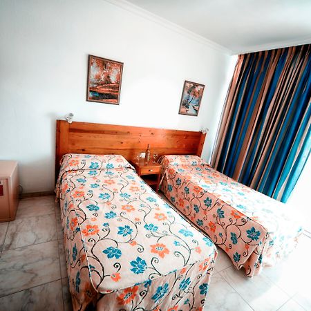 Apartamentos Montemar بلايا ديل إنغلز المظهر الخارجي الصورة