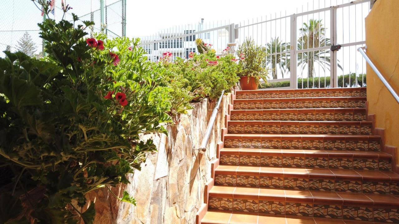 Apartamentos Montemar بلايا ديل إنغلز المظهر الخارجي الصورة