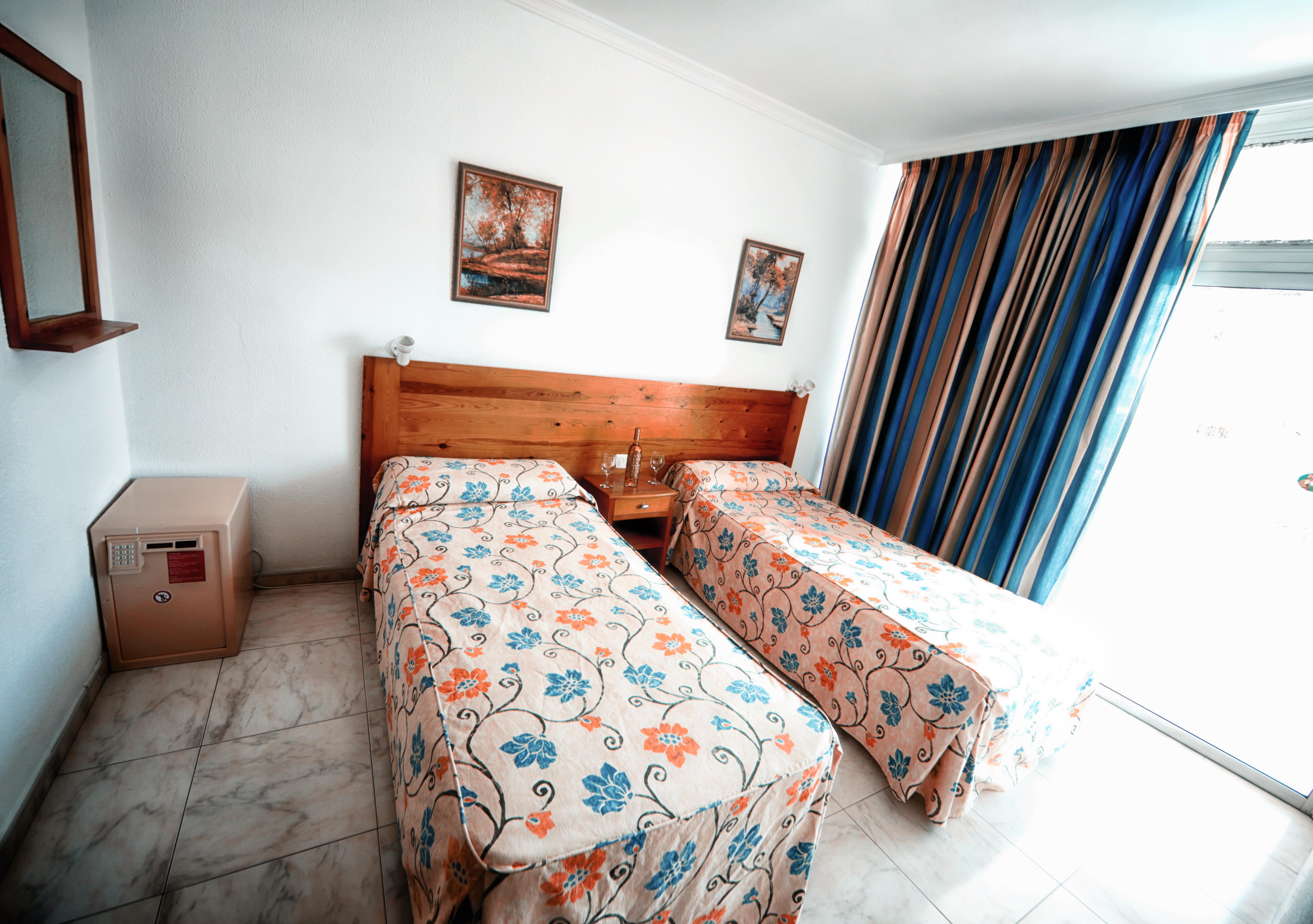 Apartamentos Montemar بلايا ديل إنغلز المظهر الخارجي الصورة